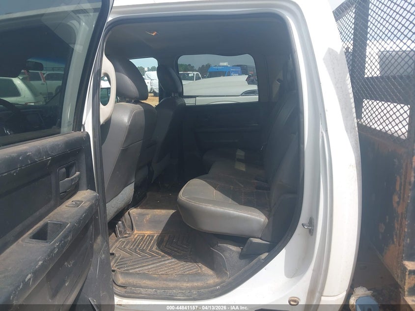 2014 Ram 3500 Chassis Tradesman/Slt/Laramie VIN: 3C7WRTCL0EG268883 Lot: 44841157