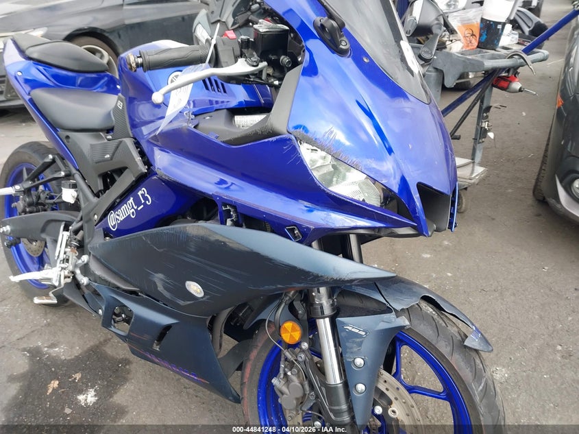 2023 Yamaha Yzfr3 A VIN: MH3RH18Y4PK012748 Lot: 44841248
