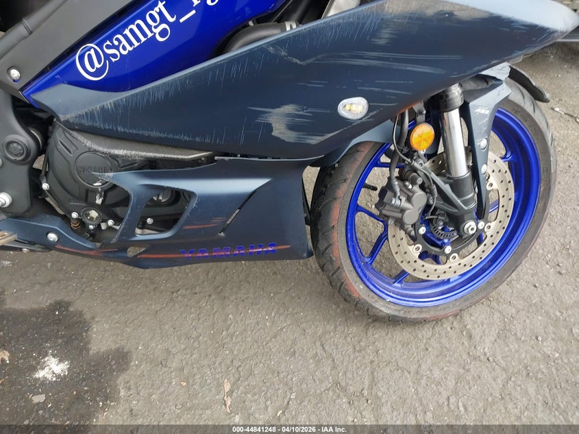 2023 Yamaha Yzfr3 A VIN: MH3RH18Y4PK012748 Lot: 44841248