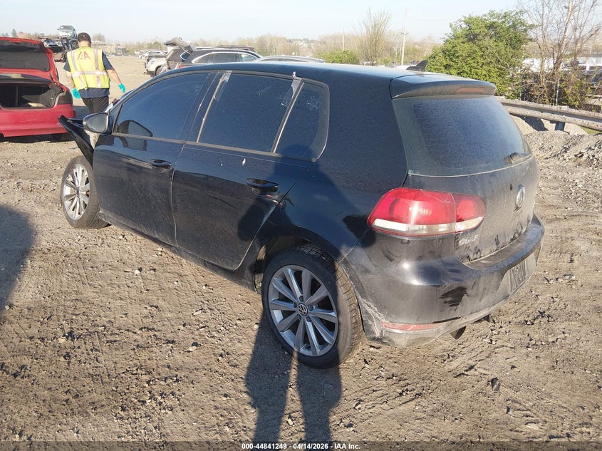 2013 Volkswagen Golf 2.0L Tdi 4-Door
