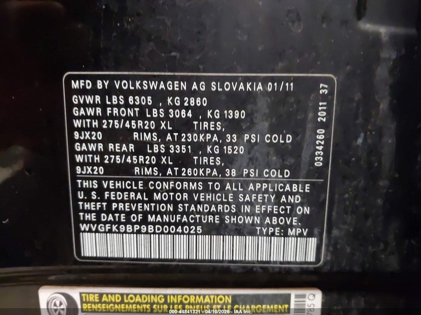 2011 Volkswagen Touareg Tdi Executive VIN: WVGFK9BP9BD004025 Lot: 44841321