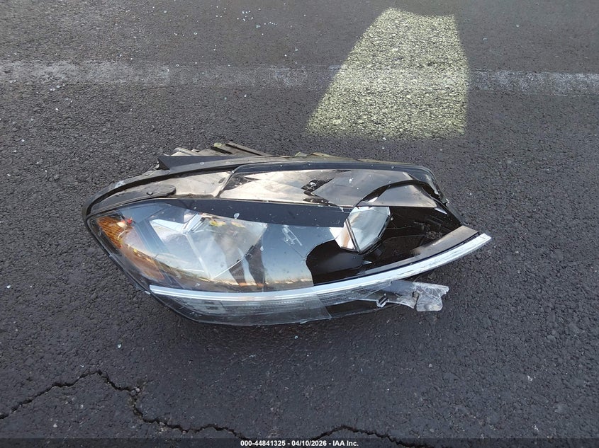 2021 Volkswagen Golf Gti 2.0T Autobahn/2.0T S/2.0T Se VIN: 3VW6T7AU3MM010632 Lot: 48538466