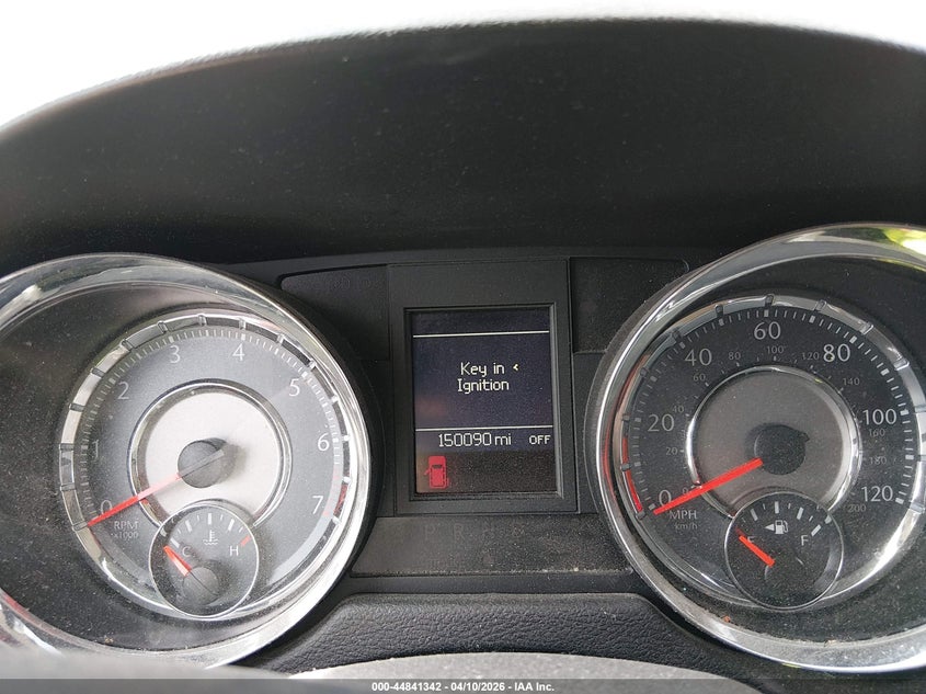 2014 CHRYSLER TOWN & COUNTRY auction photo 7