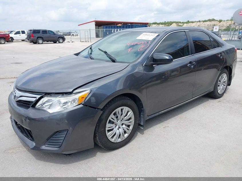 2014 Toyota Camry Le 4T1BF1FK6EU351769 photo 1