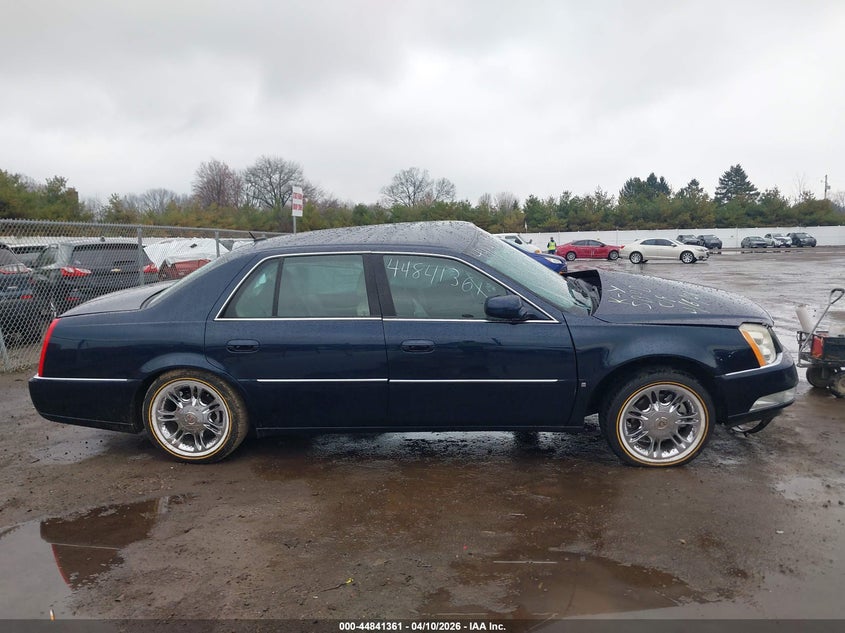2008 Cadillac Dts 1Sb VIN: 1G6KD57Y78U125557 Lot: 44841361