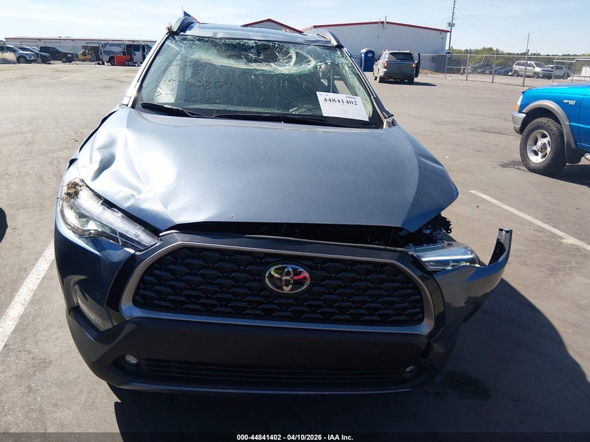 2025 Toyota Corolla Cross Xle VIN: 7MUDAAAG1SV146087 Lot: 44841402