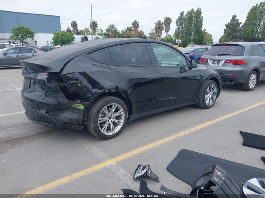 2023 Tesla Model Y Awd/Long Range Dual Motor All-Wheel Drive