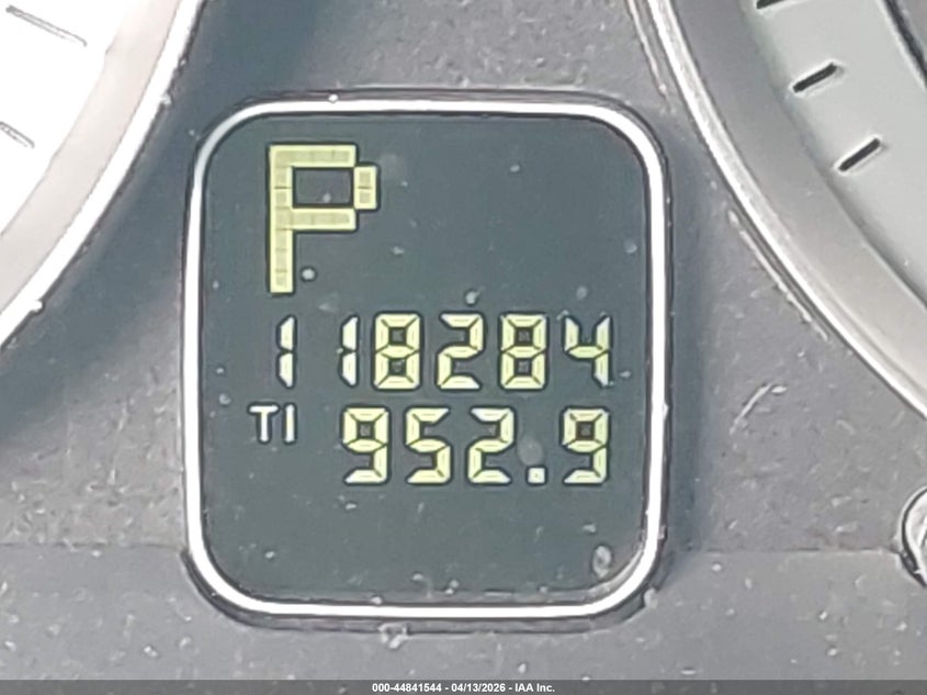 2013 Volvo C70 T5 VIN: YV1672MC8DJ143360 Lot: 44841544