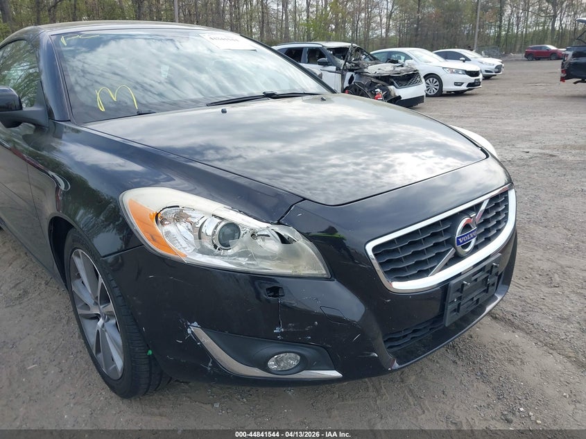 2013 Volvo C70 T5 VIN: YV1672MC8DJ143360 Lot: 44841544