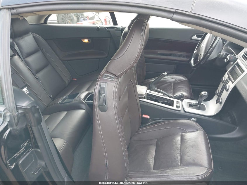2013 Volvo C70 T5 VIN: YV1672MC8DJ143360 Lot: 44841544