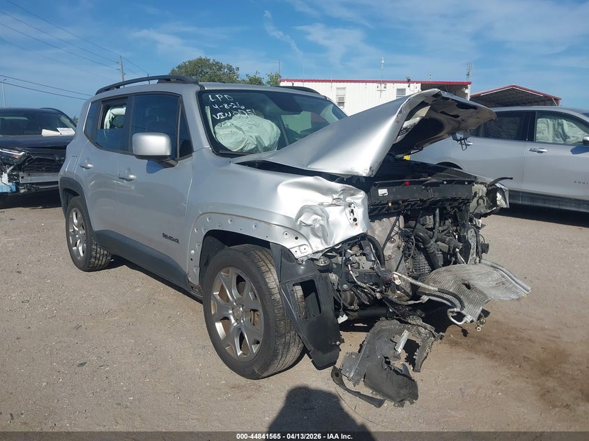 2019 Jeep Renegade Latitude Fwd