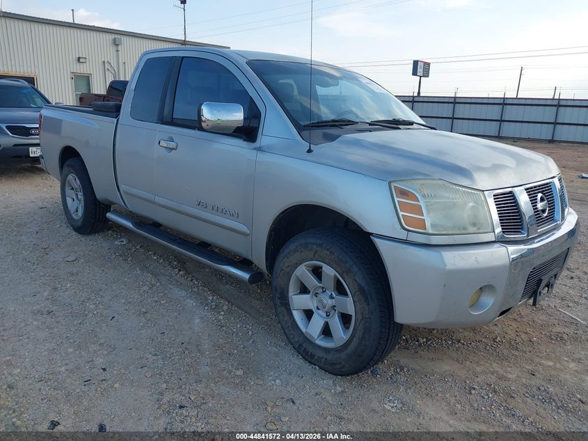 2005 Nissan Titan Se