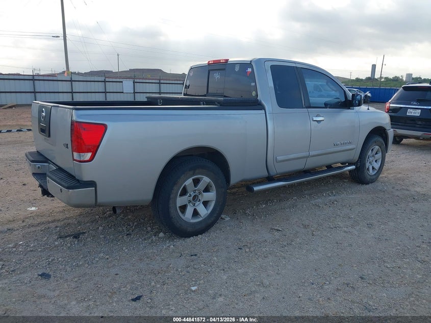 2005 Nissan Titan Se