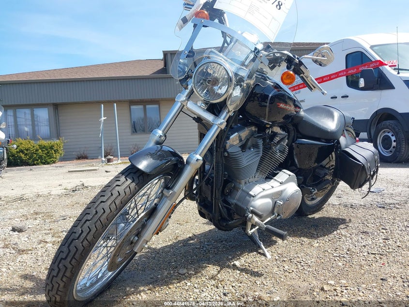 1HD4CJM186K421588 2006 Harley-Davidson Xl883 C photo 1