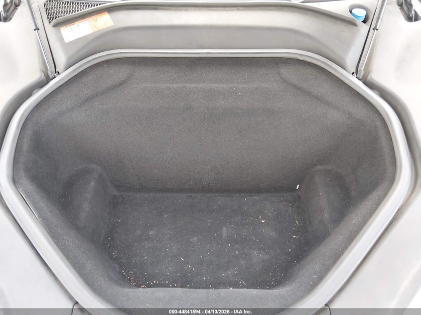 2016 Tesla Model S 60D/70D/75D/85D/90D VIN: 5YJSA1E2XGF127873 Lot: 44841594