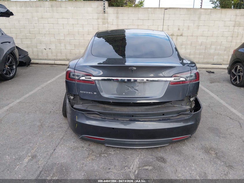 2016 Tesla Model S 60D/70D/75D/85D/90D VIN: 5YJSA1E2XGF127873 Lot: 44841594