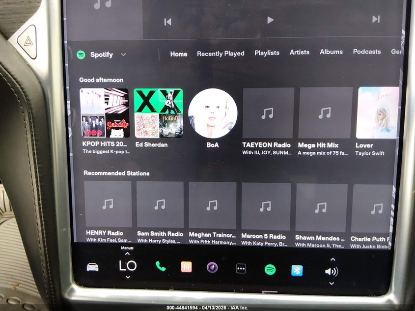 2016 Tesla Model S 60D/70D/75D/85D/90D VIN: 5YJSA1E2XGF127873 Lot: 44841594