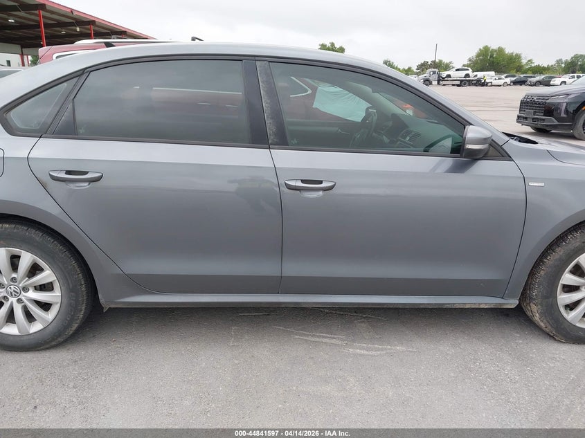 2014 Volkswagen Passat 1.8T Wolfsburg Edition VIN: 1VWAS7A36EC092931 Lot: 44841597