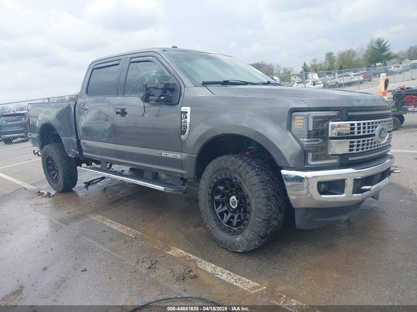 2017 FORD F-250 XLT