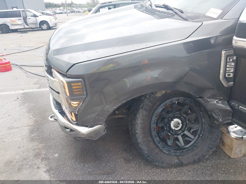 2017 Ford F-250 Xlt VIN: 1FT7W2BT3HEC31716 Lot: 44841635