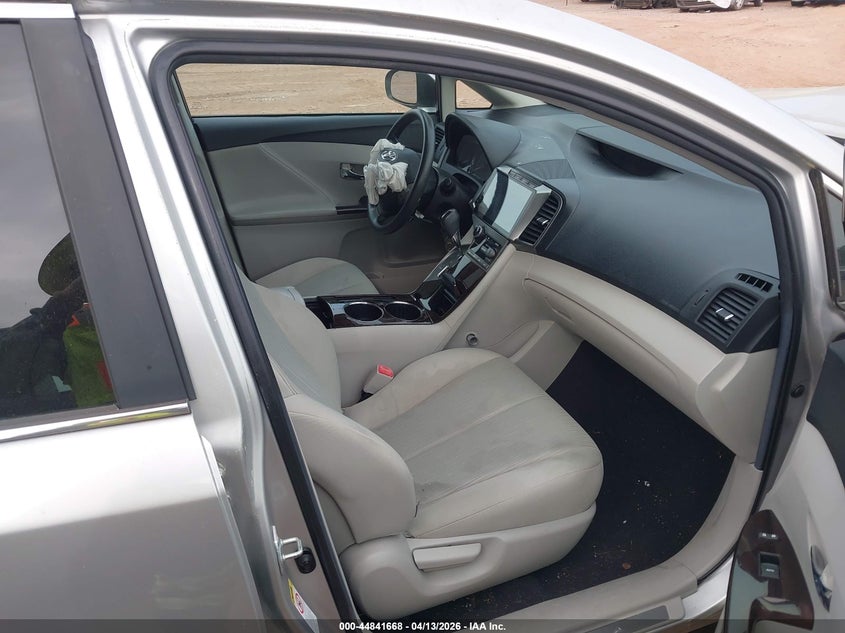 2012 Toyota Venza Le