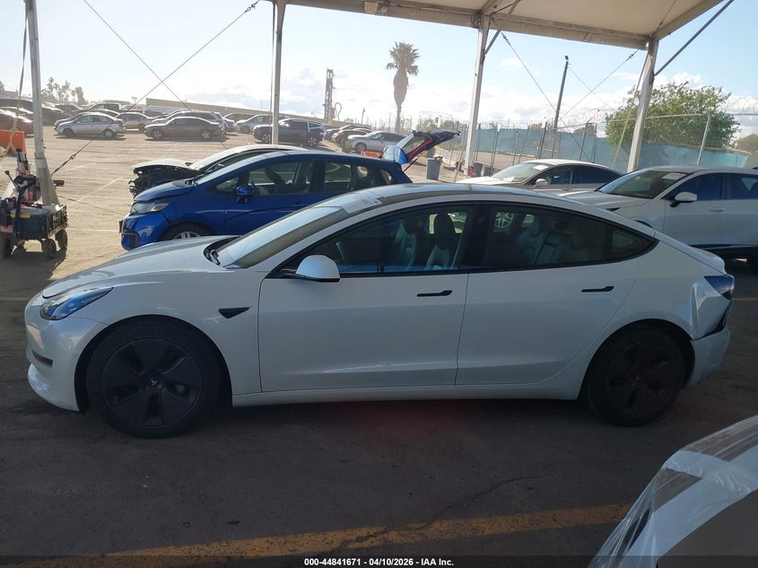 2021 Tesla Model 3 Standard Range Plus Rear-Wheel Drive white Lot 111044841671 Vin 5YJ3E1EA7MF939515