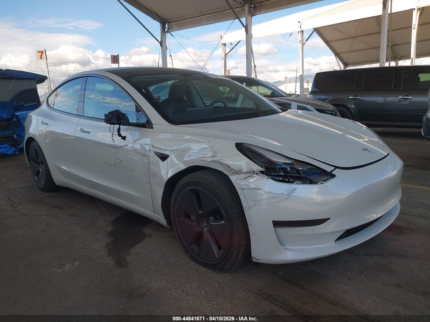 5YJ3E1EA7MF939515 2021 Tesla Model 3 Standard Range Plus Rear-Wheel Drive white