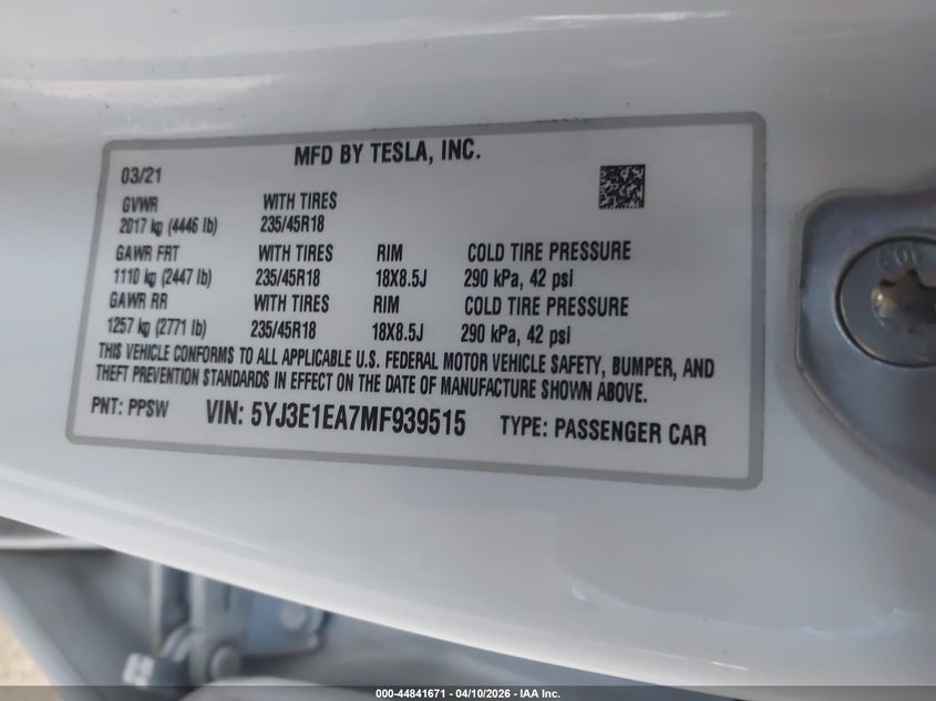 2021 Tesla Model 3 Standard Range Plus Rear-Wheel Drive white Lot 111044841671 Vin 5YJ3E1EA7MF939515