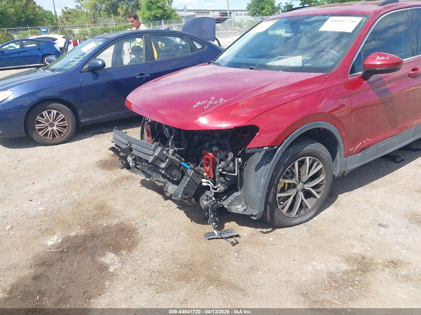 2019 Volkswagen Tiguan - widok 6