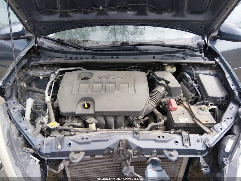 2015 Toyota Corolla Le VIN: 5YFBURHE0FP357825 Lot: 44841732