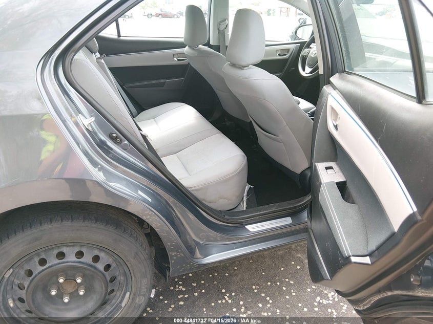 2015 Toyota Corolla Le VIN: 5YFBURHE0FP357825 Lot: 44841732