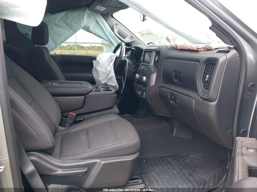 2024 GMC SIERRA 1500 auction photo 5