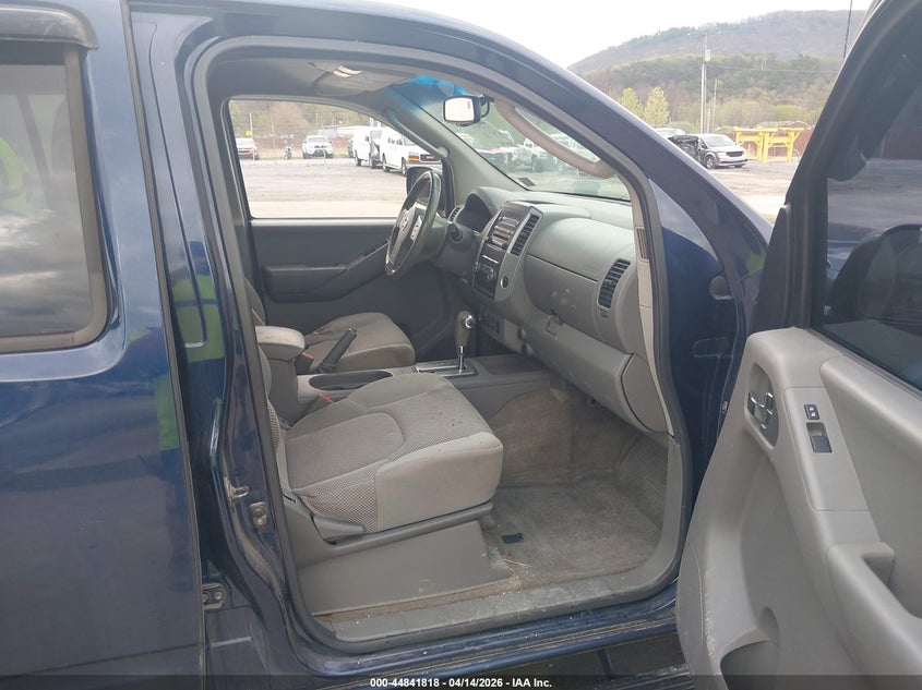 2011 Nissan Frontier Sv