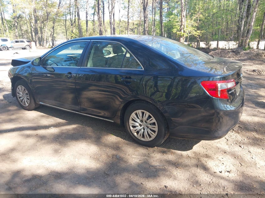 2014 Toyota Camry Le
