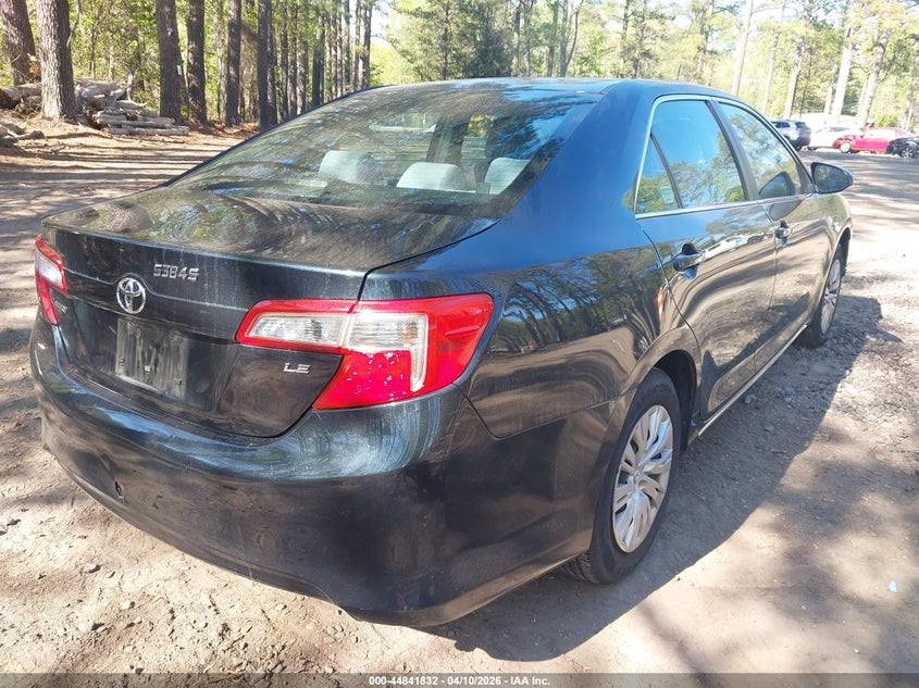 2014 Toyota Camry Le