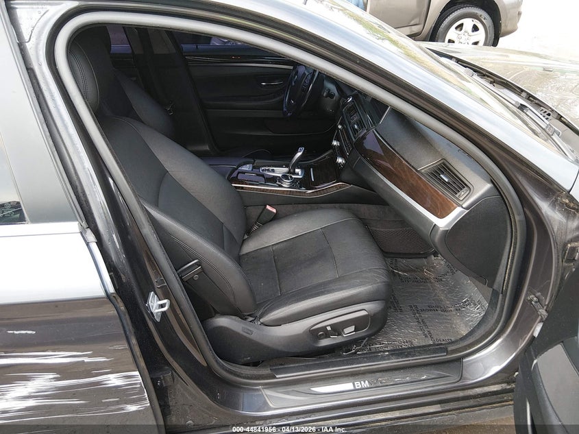 2015 BMW 528I xDrive