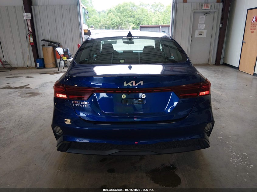 2023 Kia Forte Lxs VIN: 3KPF24AD6PE666942 Lot: 44842035