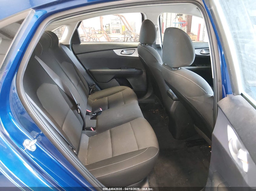 2023 Kia Forte Lxs VIN: 3KPF24AD6PE666942 Lot: 44842035