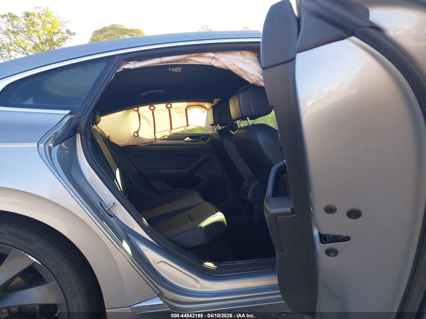 2019 Volkswagen Arteon 2.0T Se R-Line VIN: WVWFR7AN4KE031129 Lot: 44842195