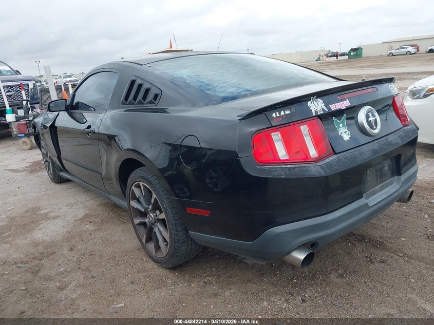 2011 Ford Mustang V6