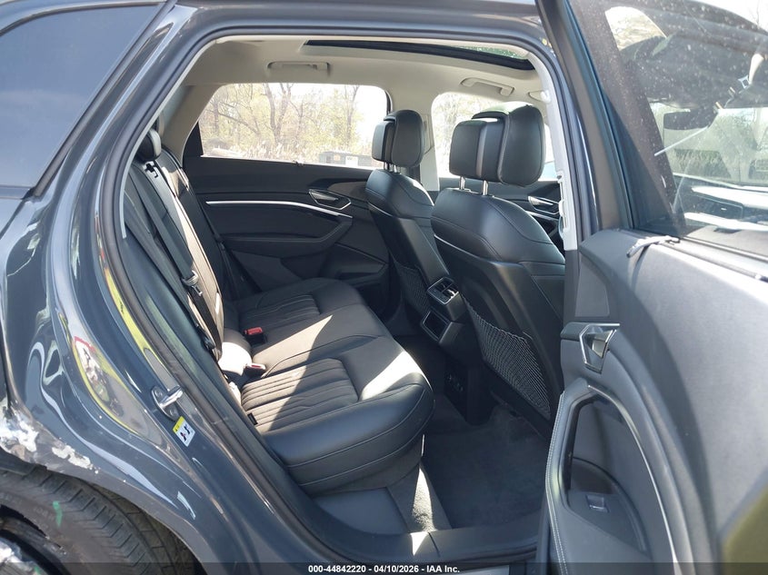 2024 Audi Q8 E-Tron Prestige Quattro VIN: WA16ABGE9RB007688 Lot: 44842220