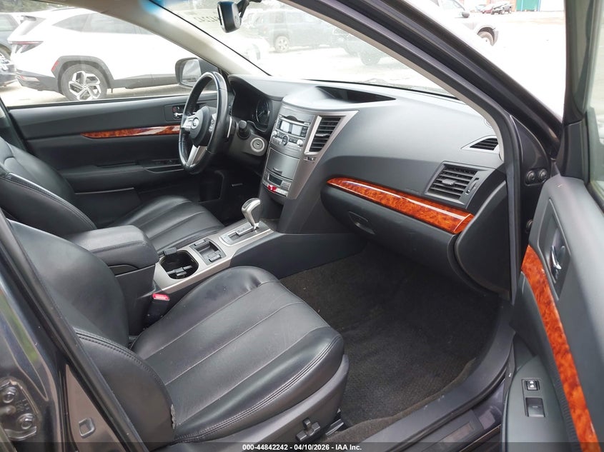 2011 Subaru Outback 2.5I Limited