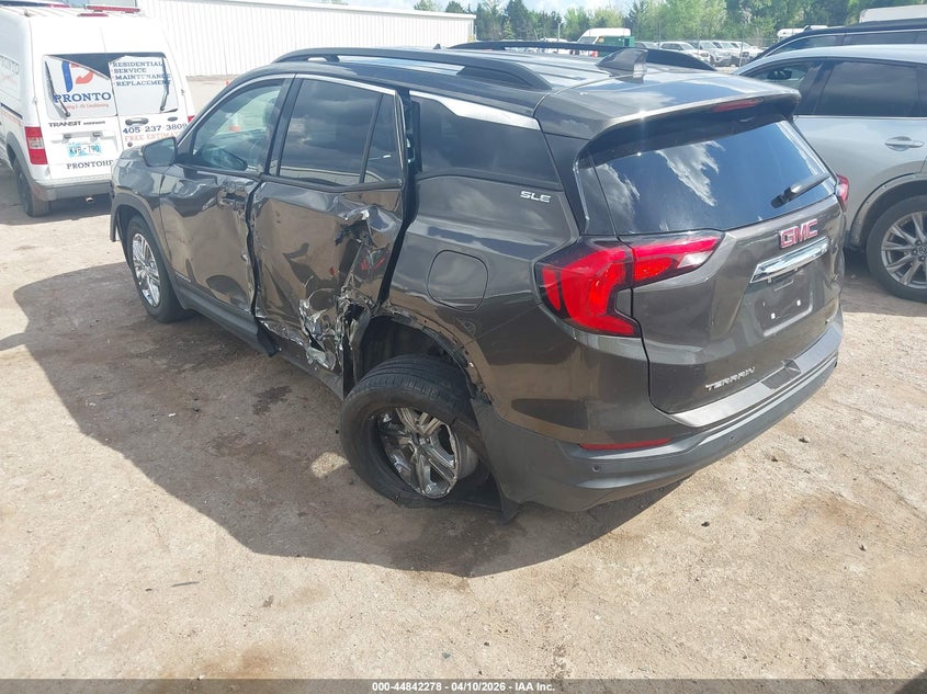 2019 GMC TERRAIN auction photo 3