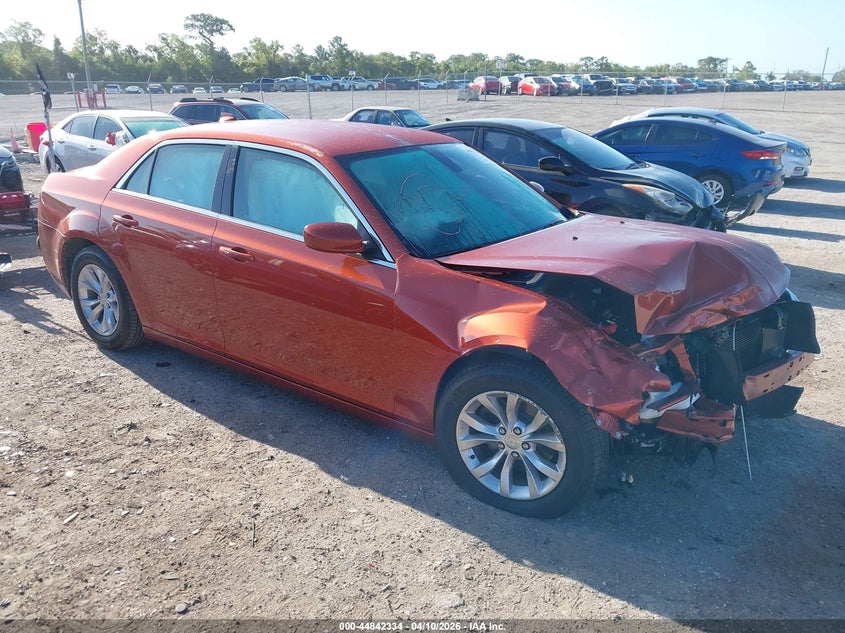 2021 Chrysler 300 Touring