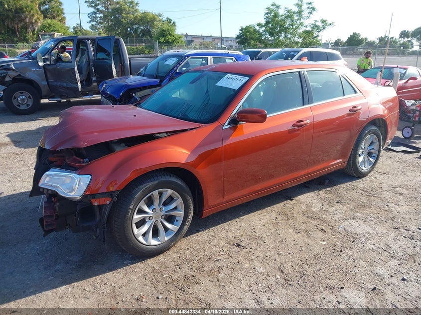 2021 Chrysler 300 Touring