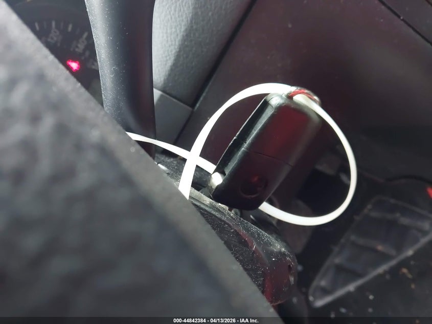 2006 Volkswagen Golf Gl 2.0L VIN: 9BWFL61J464008475 Lot: 44842384