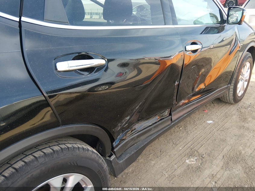 2015 Nissan Rogue Sv VIN: KNMAT2MT3FP500794 Lot: 44842445