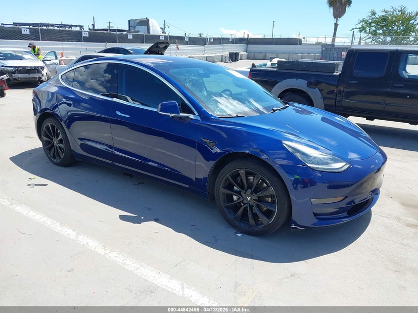 2018 Tesla Model 3 Long Range/Mid Range