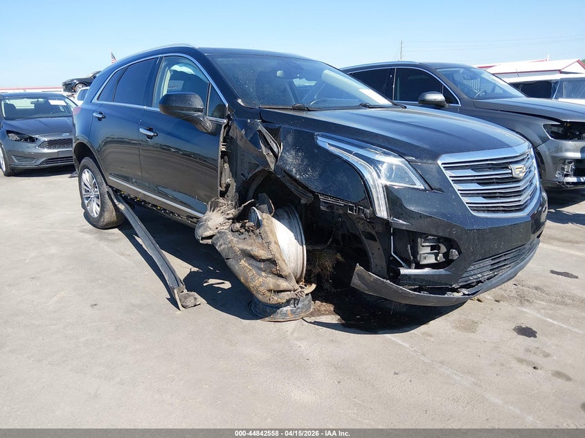 2019 CADILLAC XT5 LUXURY