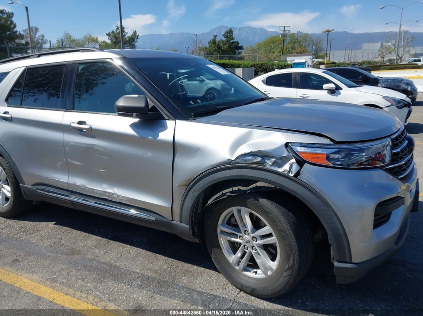 2021 Ford Explorer Xlt VIN: 1FMSK7DHXMGA83747 Lot: 44842560